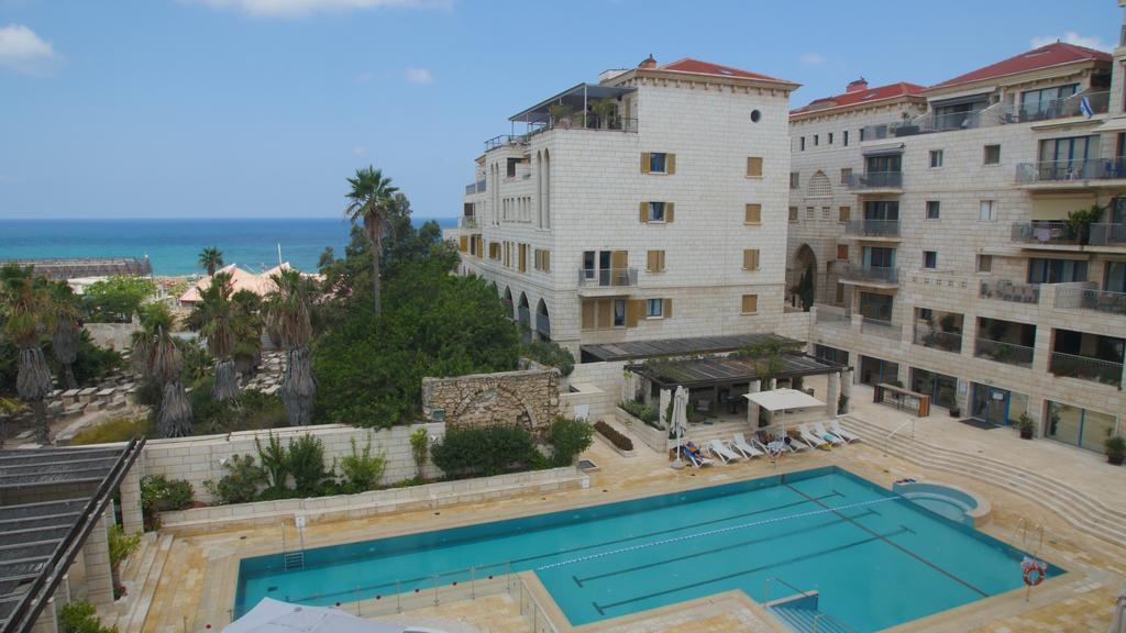 Andromeda Hill Apartments And Spa Tel Aviv Eksteriør billede