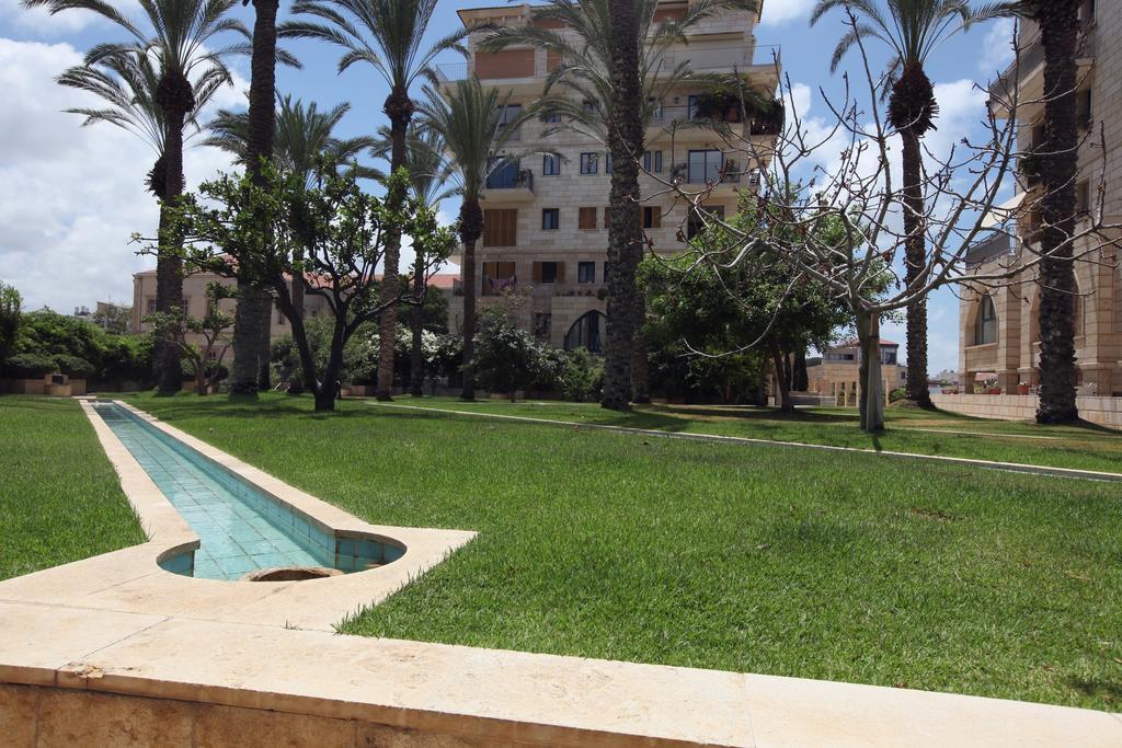 Andromeda Hill Apartments And Spa Tel Aviv Eksteriør billede
