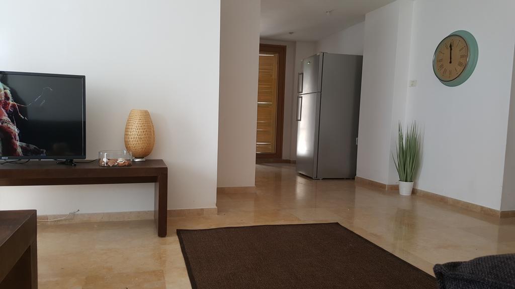 Andromeda Hill Apartments And Spa Tel Aviv Eksteriør billede