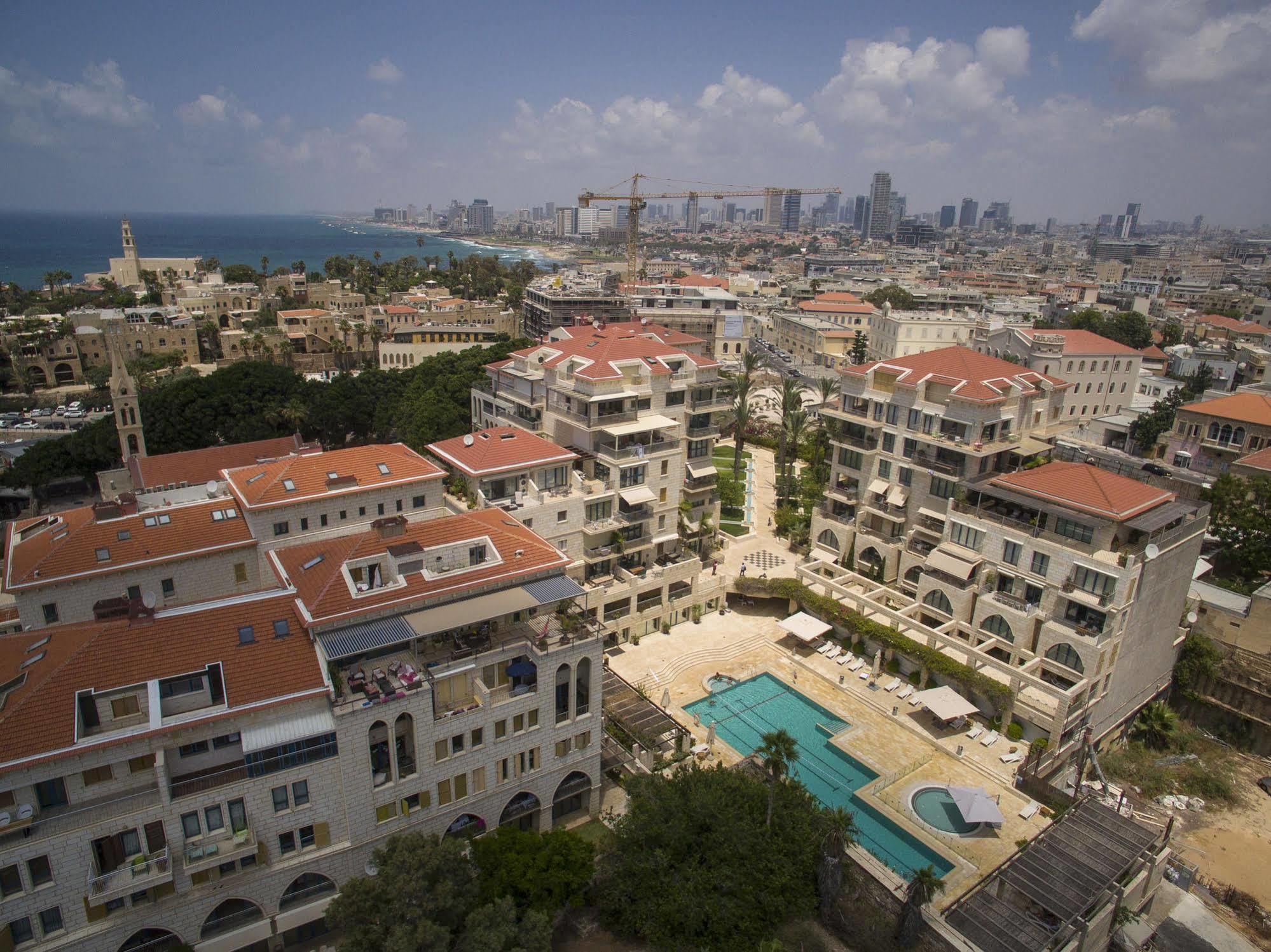 Andromeda Hill Apartments And Spa Tel Aviv Eksteriør billede
